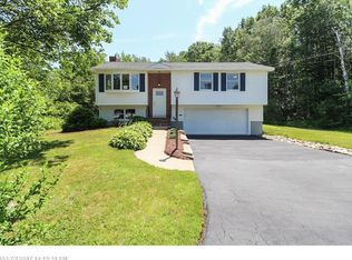 21 Plymouth Dr, Biddeford, ME 04005