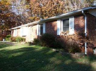 715 Rockhouse Rd, Marion, NC 28752