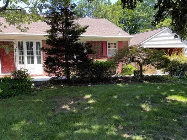 155 Old Mill Rd, Gettysburg, PA 17325