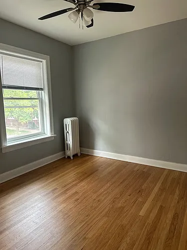 2422 N Kilbourn Ave #1 Photo 1