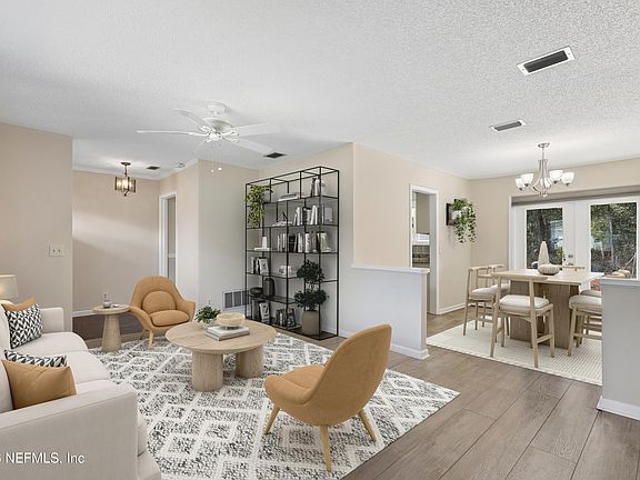 5th image of 3842 FERNGLEN Drive