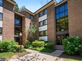 1550 Northgate Sq APT 12B, Reston, VA 20190