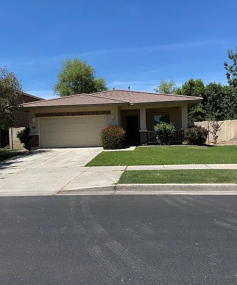 4288 E Bruce Ct — Photo 1