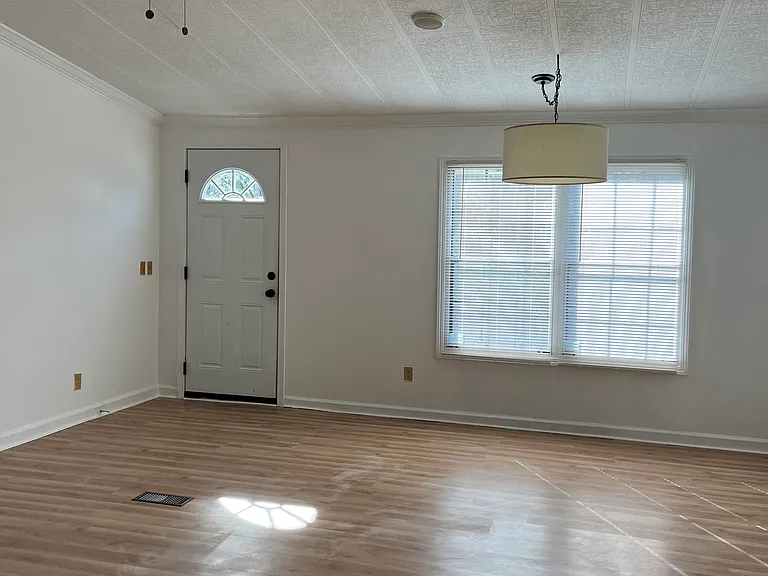1104 Sandwood Dr — Photo 19