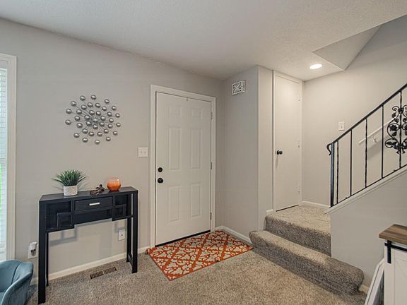 5th image of 6745 N Askew Ave
