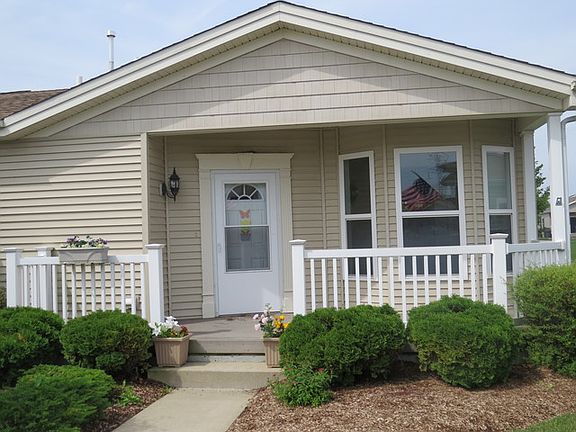 3rd image of 316 Legacy Ct