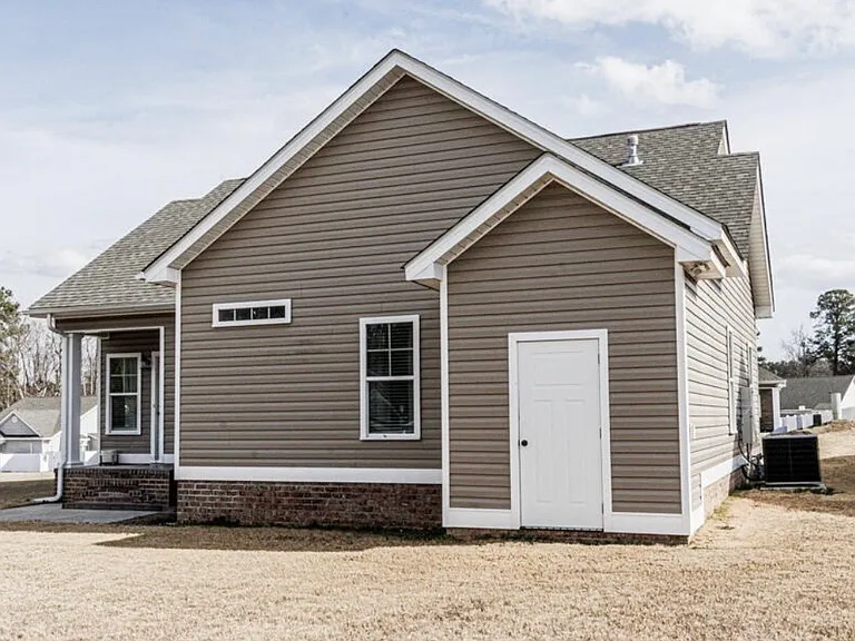 72 Wildberry Dr — Photo 9