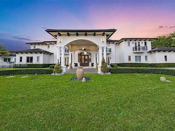 2nd image of 12401 SW 45th St