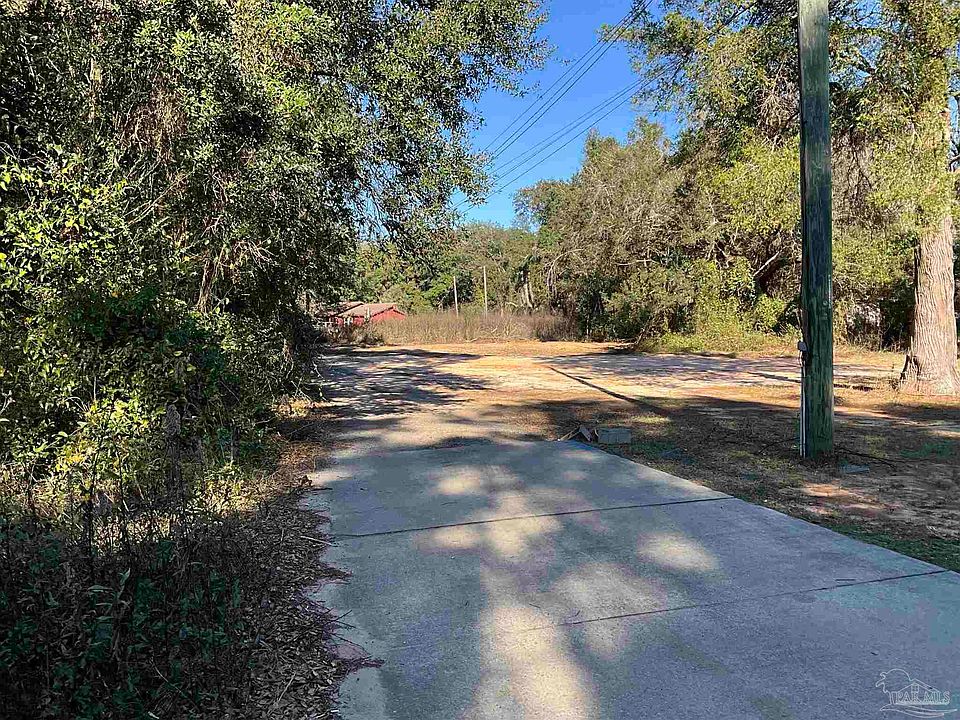 2nd image of 5676 Mulat Rd