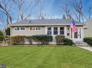 1117 Broadwood Dr, Rockville, MD 20851