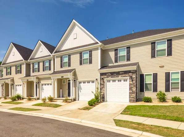 Hillpoint Preserve Townhome Apartments