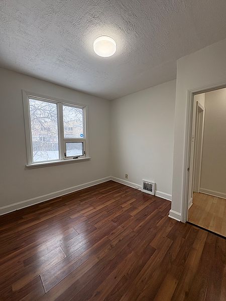Winnipeg House for rent - 3 Bedrooms — photo 6