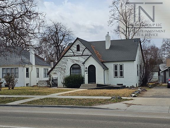 2nd image of 1914 Cleveland Blvd #A