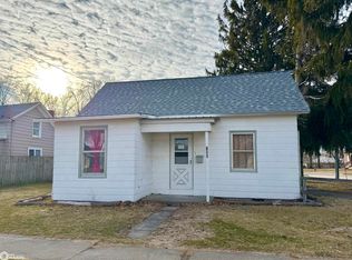 700 S 6th St, Fairfield, IA 52556
