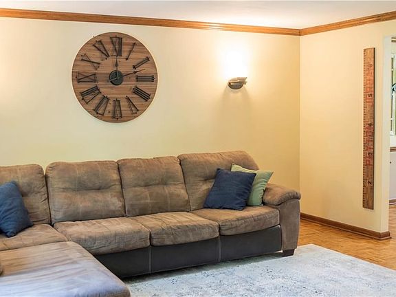 2nd image of 8733 Marinus Dr