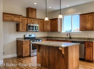 230 Summit View Ave SE, Salem, OR 97306