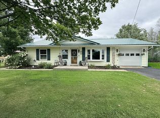 12 Oswego Ln, Plattsburgh, NY 12901