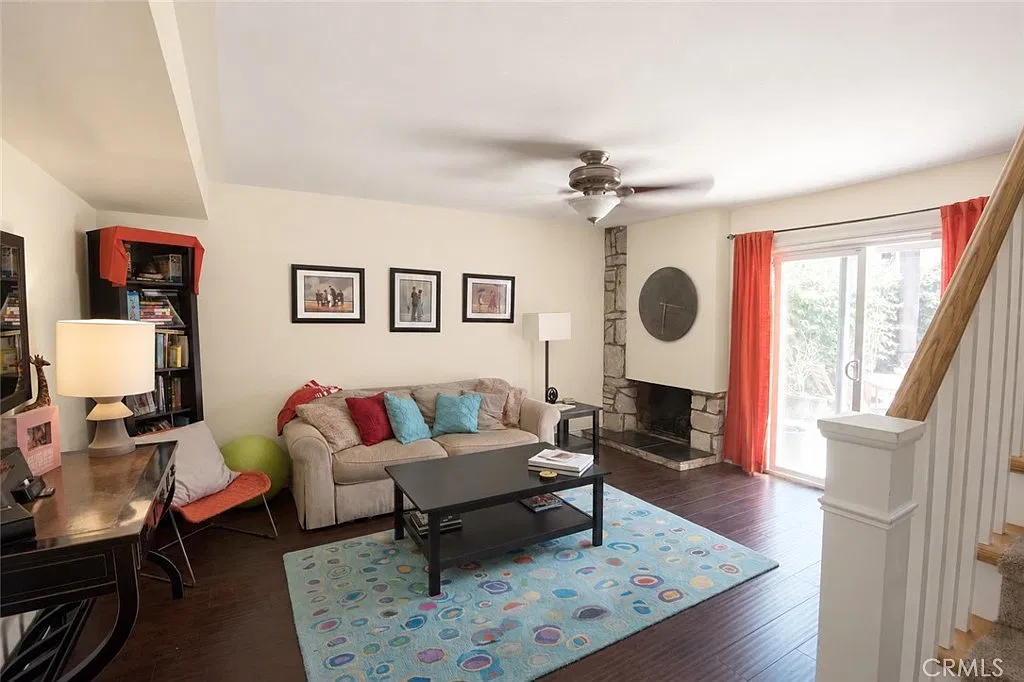 3 bed, 2.5 bath, 1780 sqft, $4,950 — Photo 1