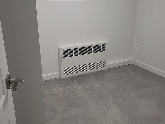 3rd image of 14608 28th Ave #Basement