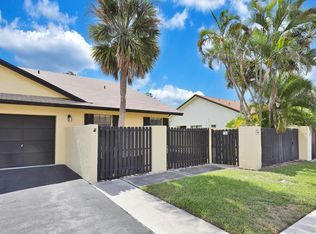 495 SW 28th Ave, Delray Beach, FL 33445