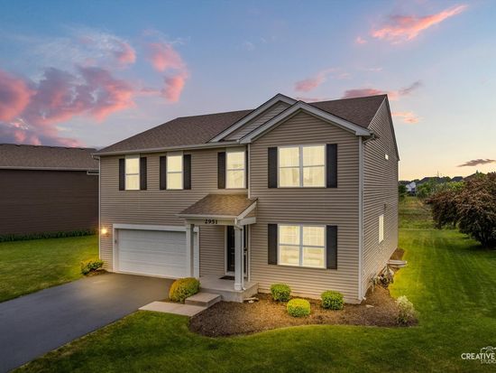 2951 Grande Trl, Yorkville, IL 60560