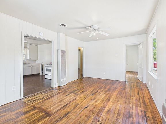 4th image of 106 N Virginia St