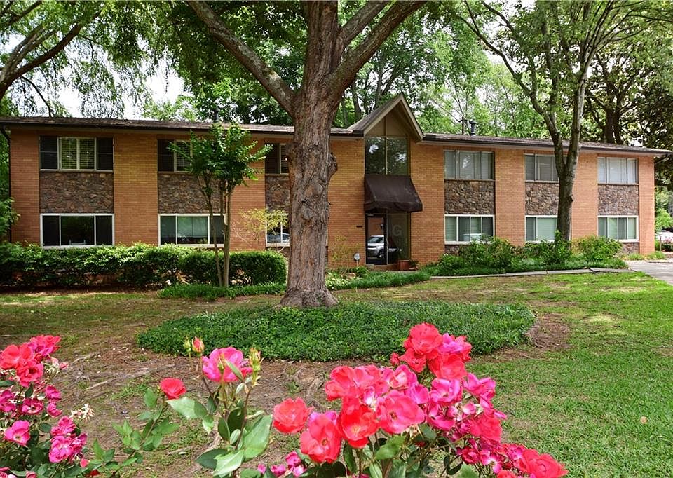 1st image of 115 Biscayne Dr NW APT G3