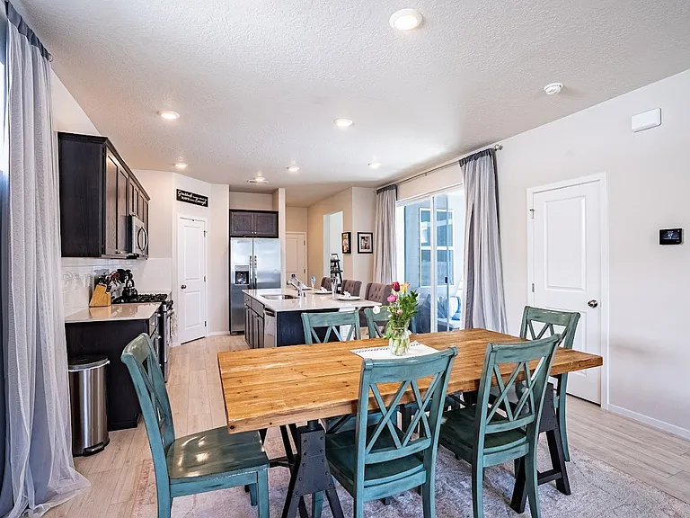 2636 N Osprey Ln — Photo 4