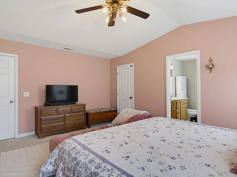 108 Willard Way — Photo 38