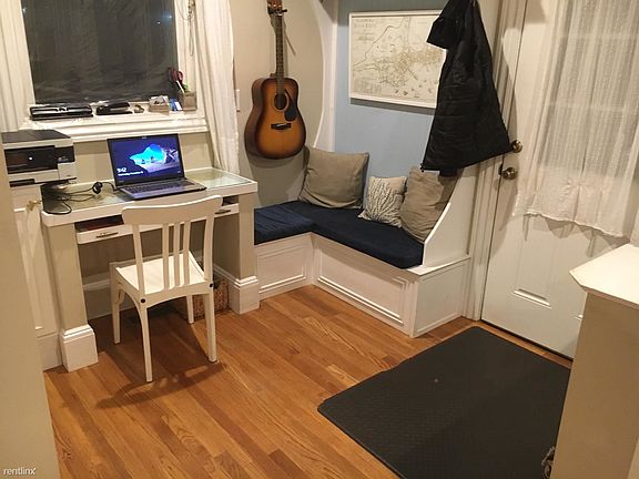 108 Walnut St Bedroom