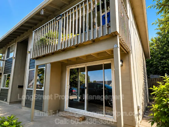 412 Pearl St APT 4, Oregon City, OR 97045