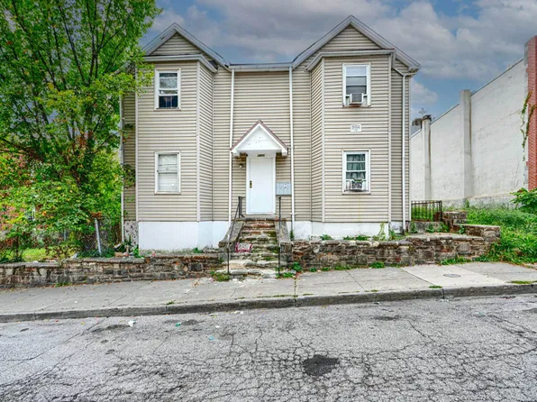 2 Bed / 1 Bath Apartment - Coldstream-Homestead-Montebello, 1511 Carswell St APT 1E, Baltimore, MD 21218