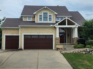 5415 W 161st Ter, Overland Park, KS 66085