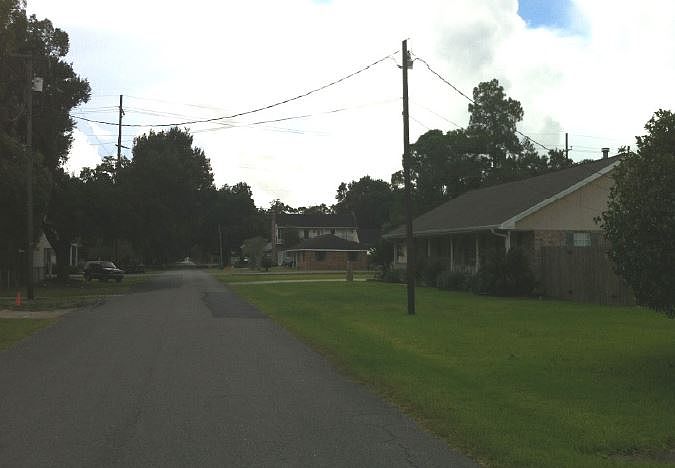 2nd image of 1422 N Avenue H