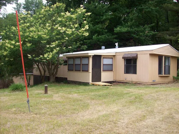 1131 Morris Street, Neshkoro, WI 54960