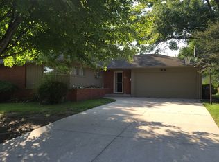214 22nd St, Ames, IA 50010