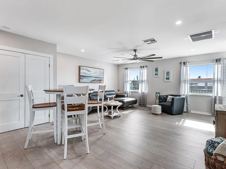 spacious living room/kitchen area