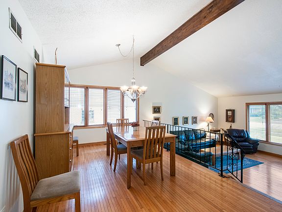 4th image of 8460 W Sun Valley Dr