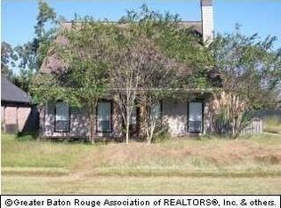 9929 Summerfield Dr, Denham Springs, LA 70726