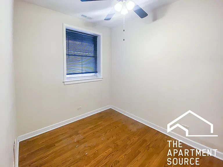 853 W Cornelia Ave #2S — Photo 4