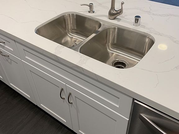 4th image of 1621 Hotel Cir S Unit E202