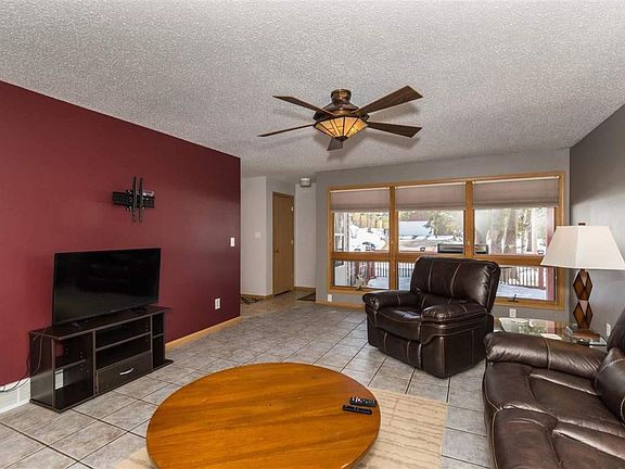 3rd image of 819 W Ideal St