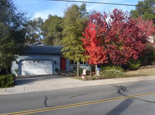 1385 Country Club Dr, Placerville, CA 95667