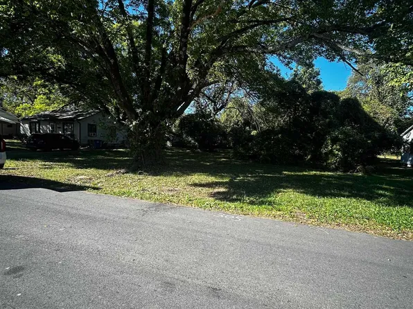 305 Cheryl St, North Little Rock, AR 72114