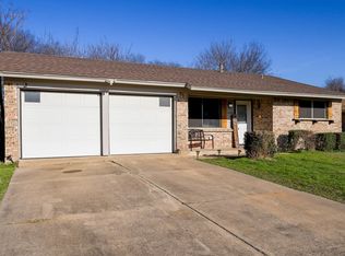 6405 Saddlehorse Ln, Fort Worth, TX 76119