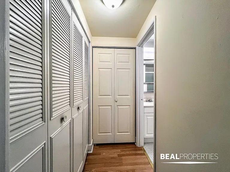 660 West Wrightwood — Photo 15