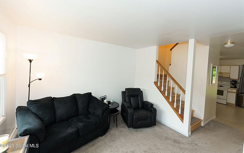 2nd image of 30 Warsaw Avenue #3