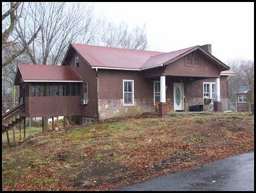 1st image of 119 Washington Ave