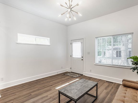 5th image of 1401 Barth Ave