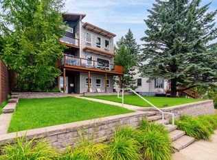 227 E 7th St, Duluth, MN 55805